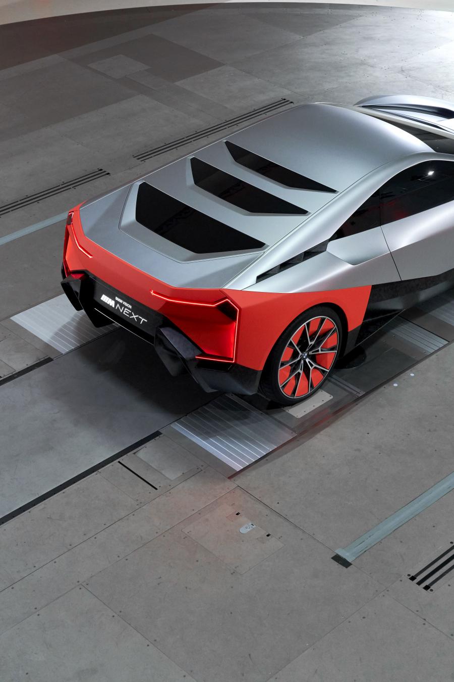  BMW Vision M NEXT 2019 года  (фото 59 из 100)